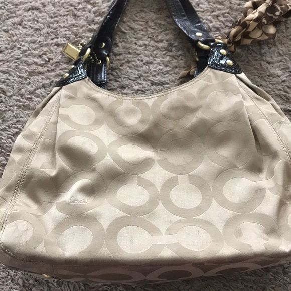 Coach Purse - Picture 4 of 8